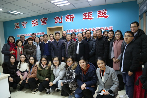 正式验收合影.JPG