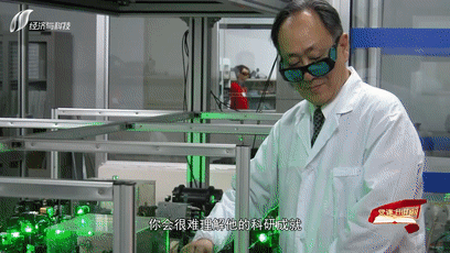78a44e4ddba645f188c330270b84a24d.gif